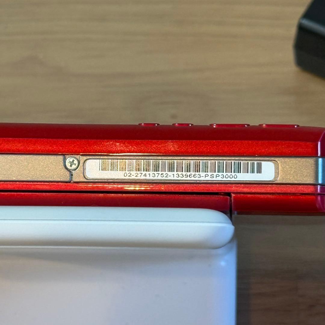 7-150【美品】PSP-3000 ラディアントレッド
