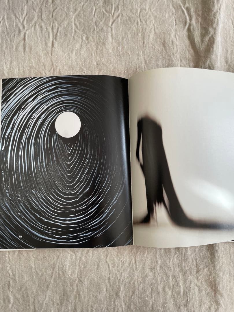 ISSEY MIYAKE MAKING THINGS 写真集　本　雑誌