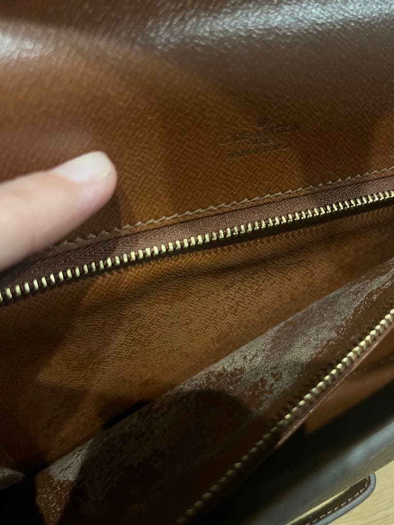 Louis Vuitton モノグラムクラッチバッグ