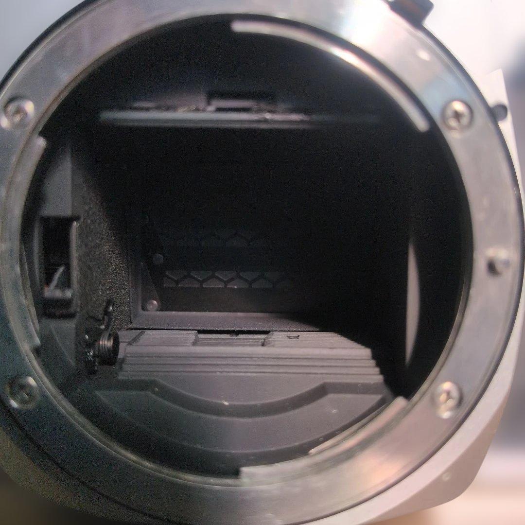 Nikon FE2 ＋ Micro-Nikkor F2.8 50mmレンズ