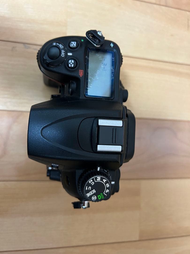 (撮影回数11万回以上のためジャンク扱い 即買い✖️)Nikon D7000本体