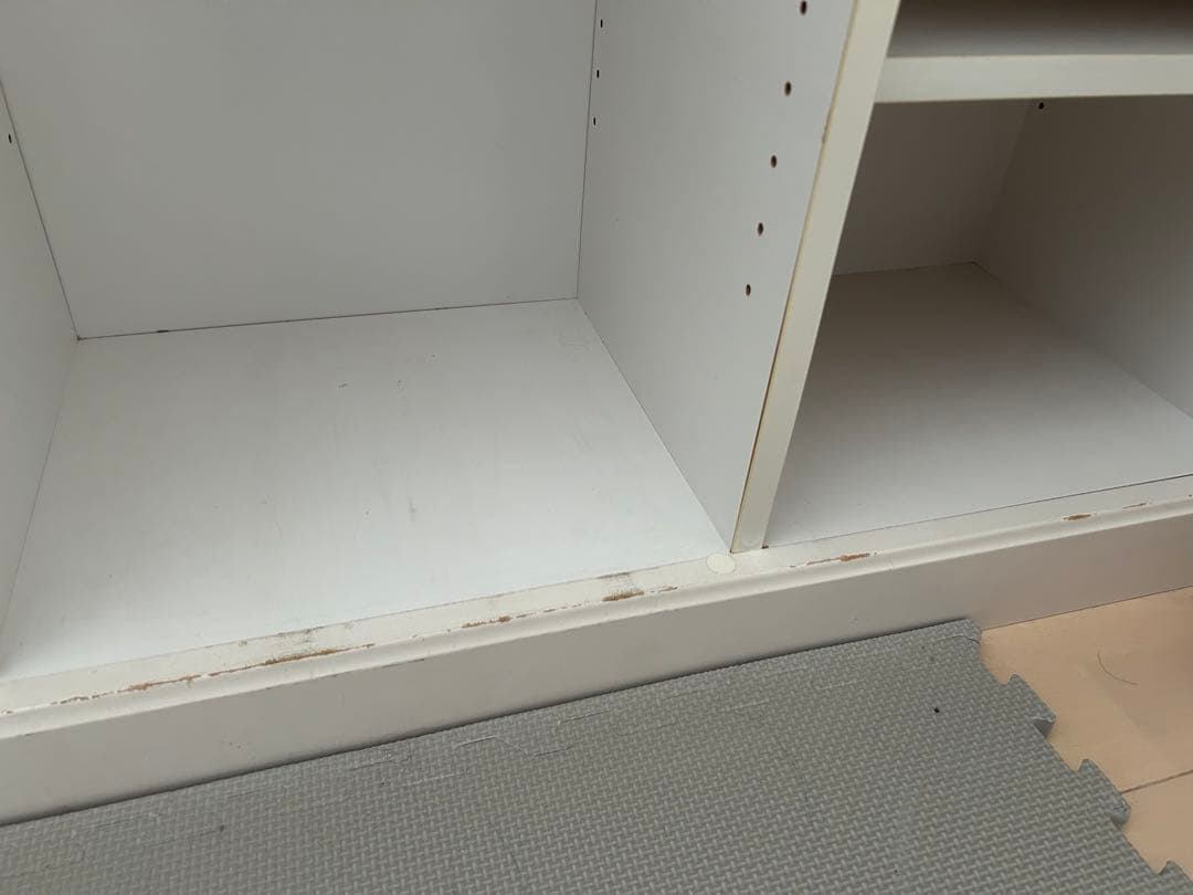 ホワイトキャビネット リビングボード サイドボード ガラス扉付き①