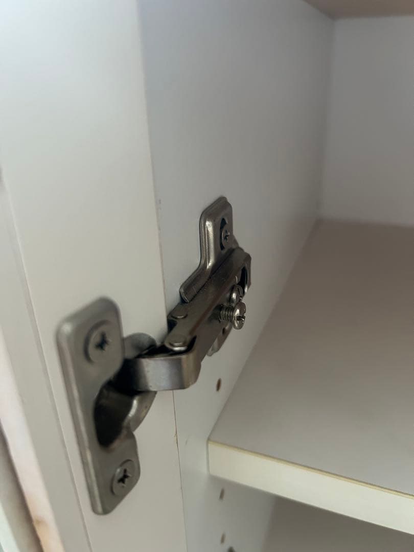 ホワイトキャビネット リビングボード サイドボード ガラス扉付き①