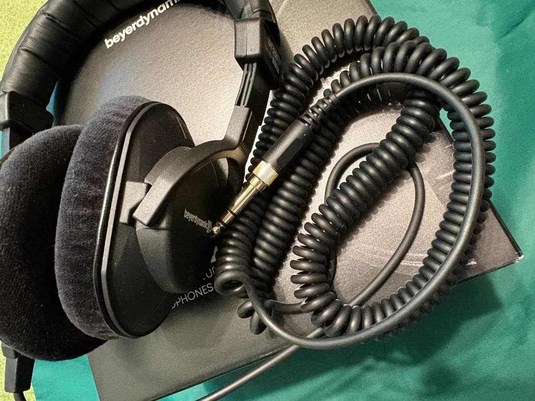 beyerdynamic DT250 250Ω 密閉型モニターヘッドホン