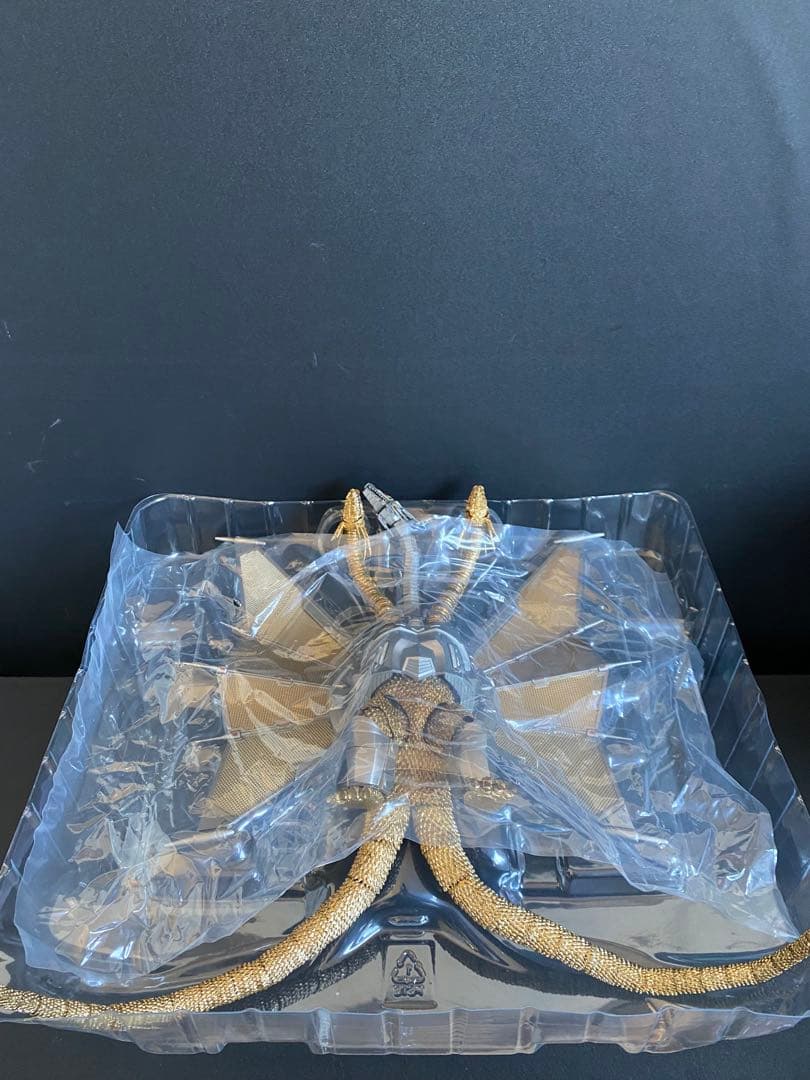 S.H.MonsterArtsメカキングギドラ 新宿決戦 Special Set