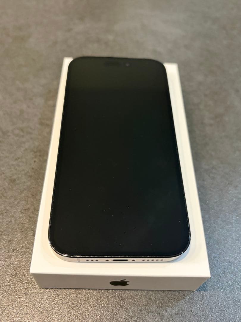 【美品】Apple iPhone 14Pro スペースブラック256GB
