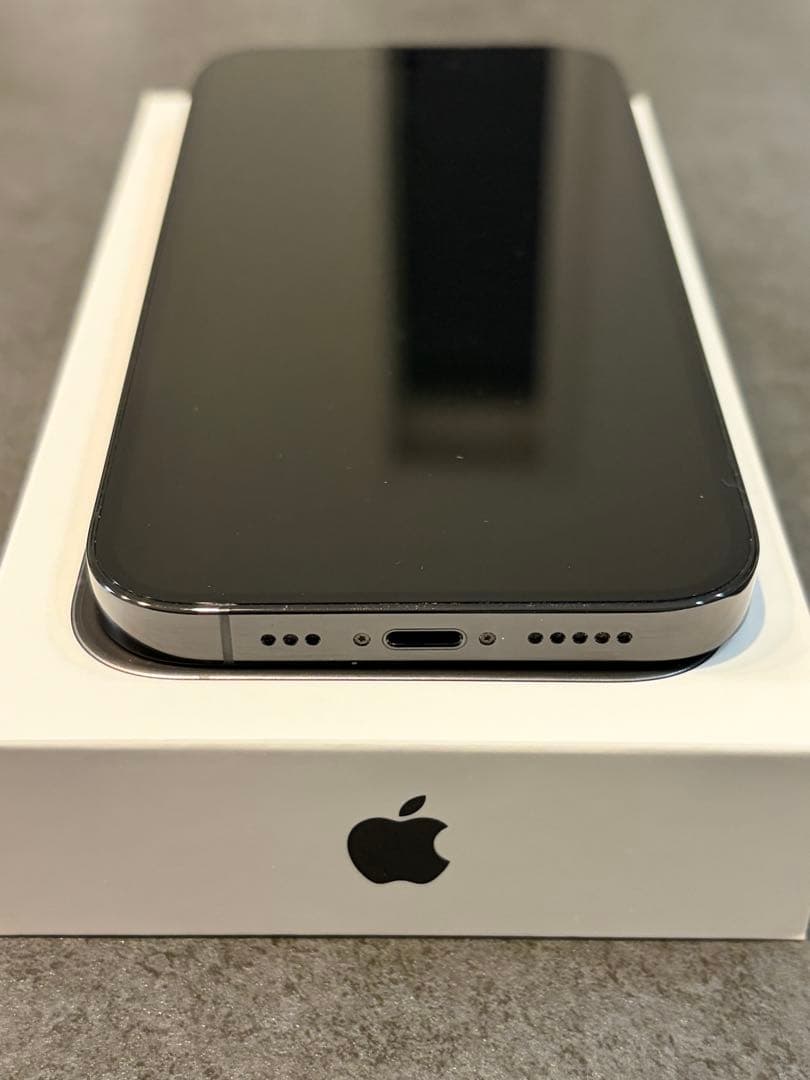 【美品】Apple iPhone 14Pro スペースブラック256GB