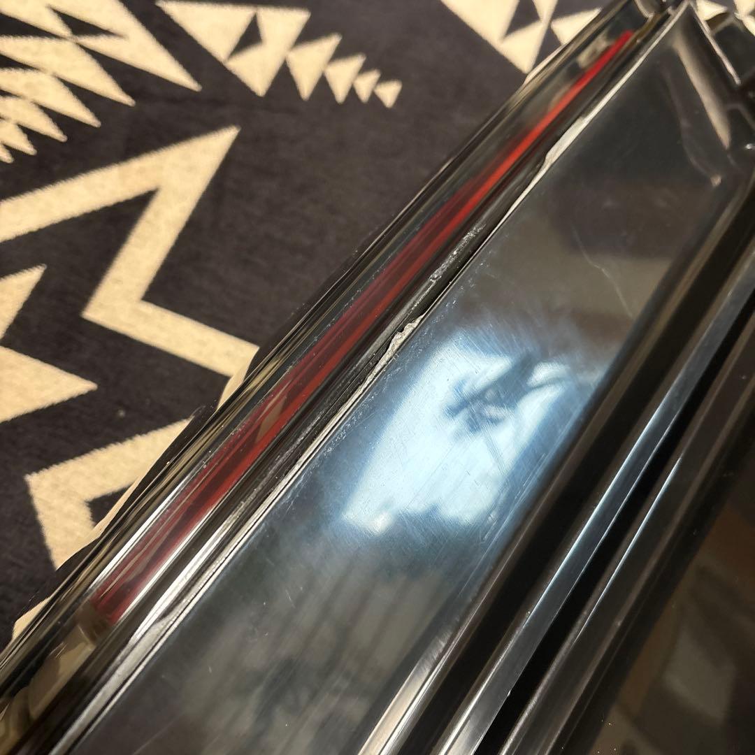 ハイエース 200系　テールランプ LED HELIOS ヘリオス　左右セット