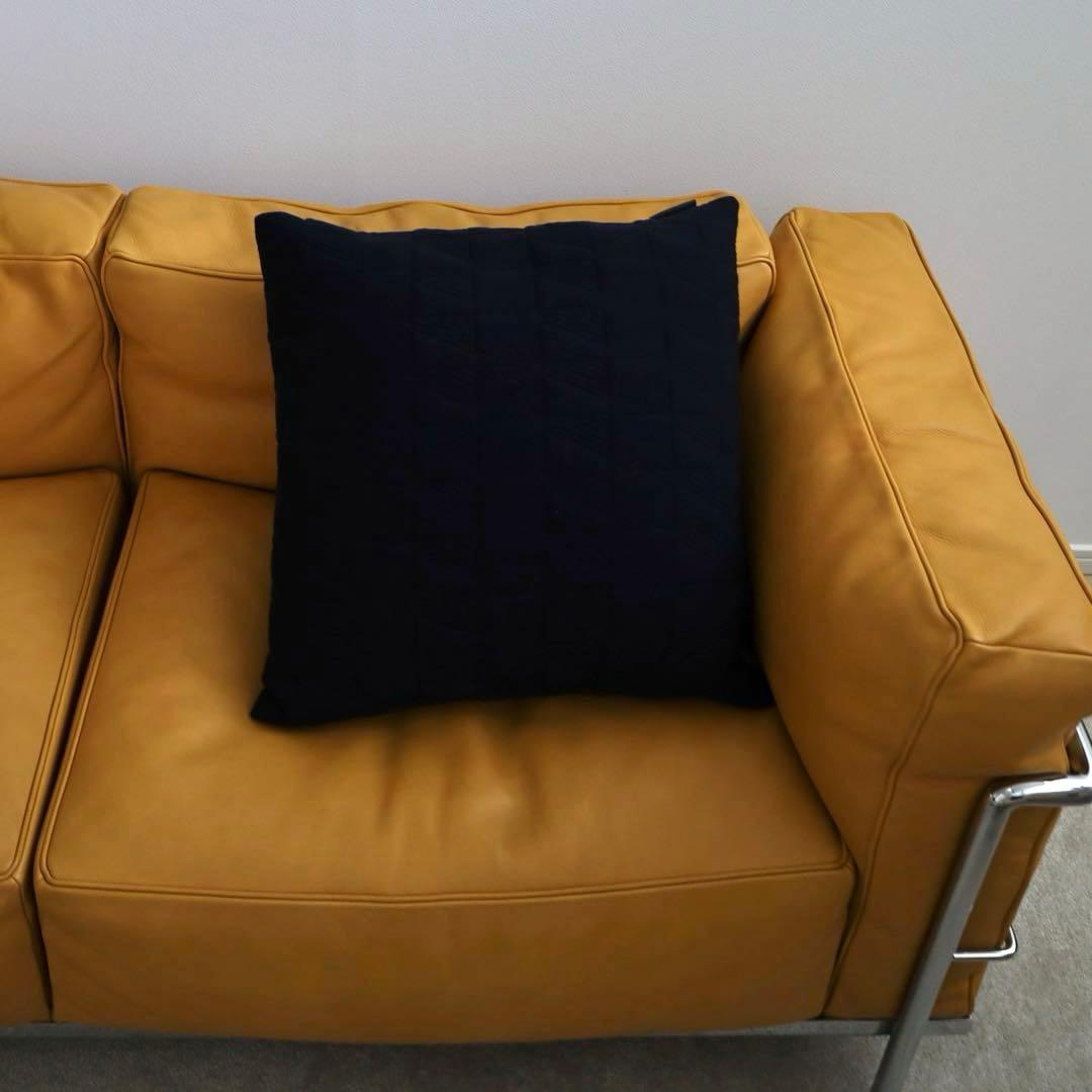 美品! Fritz Hansen AJクッション ミッドナイトブルー