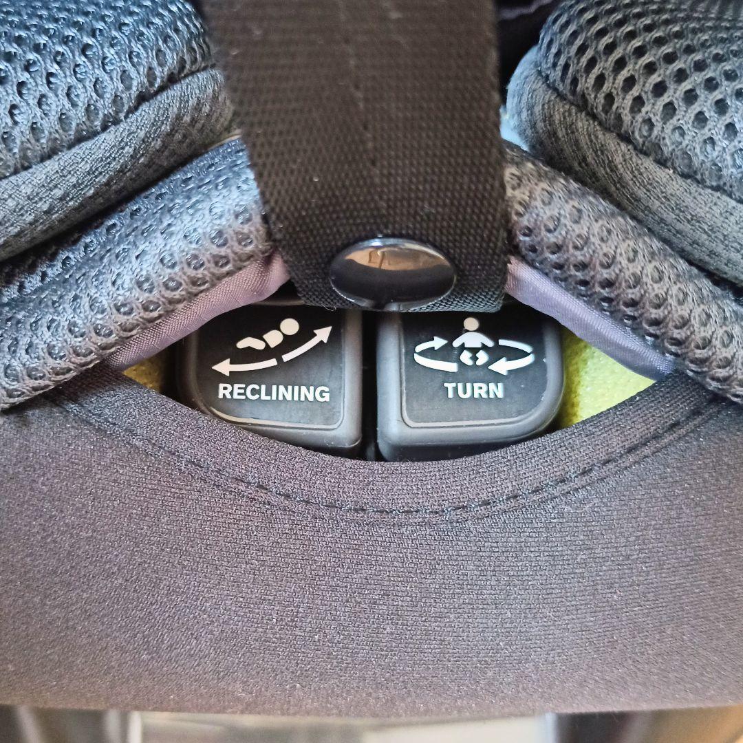 美品 Combi クルムーヴ コンパクト R129 エッグショック 360°回転