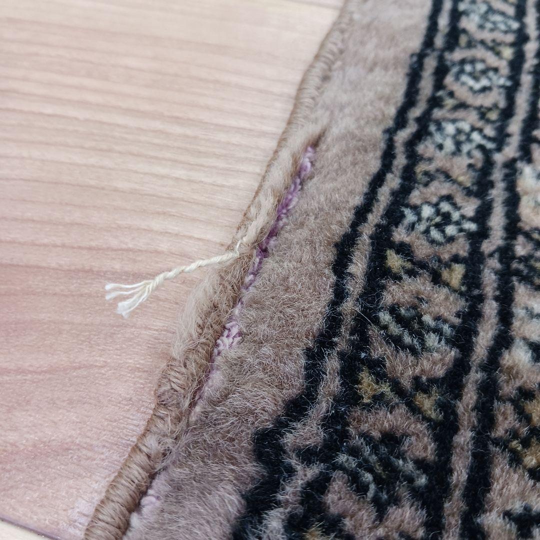 Y3080 パキスタン絨毯 ウール 手織り 193×125㎝ トライバルラグ