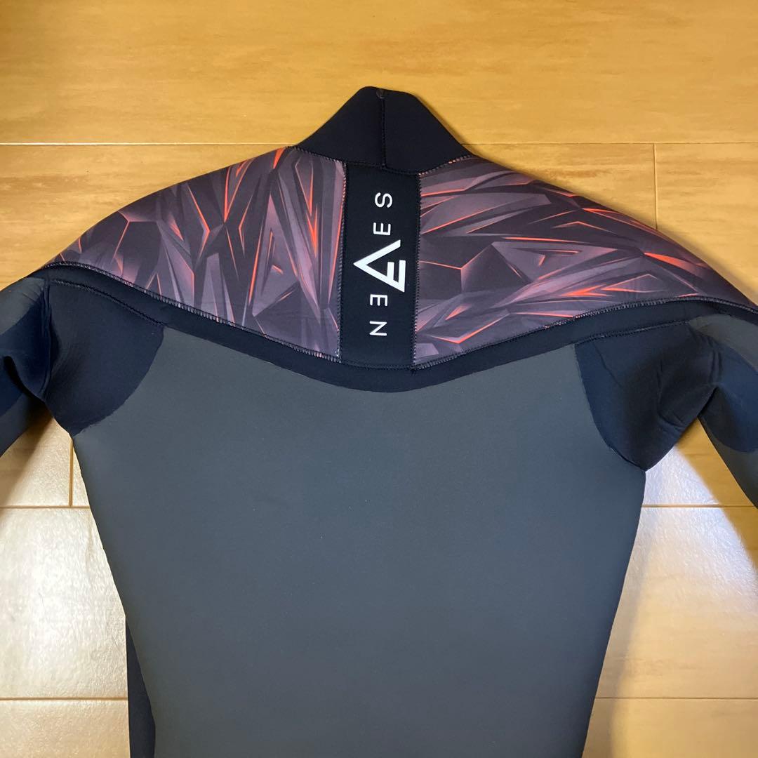 SEVEN セブン　ウェットスーツ　セミドライ　3.5mm×3mm