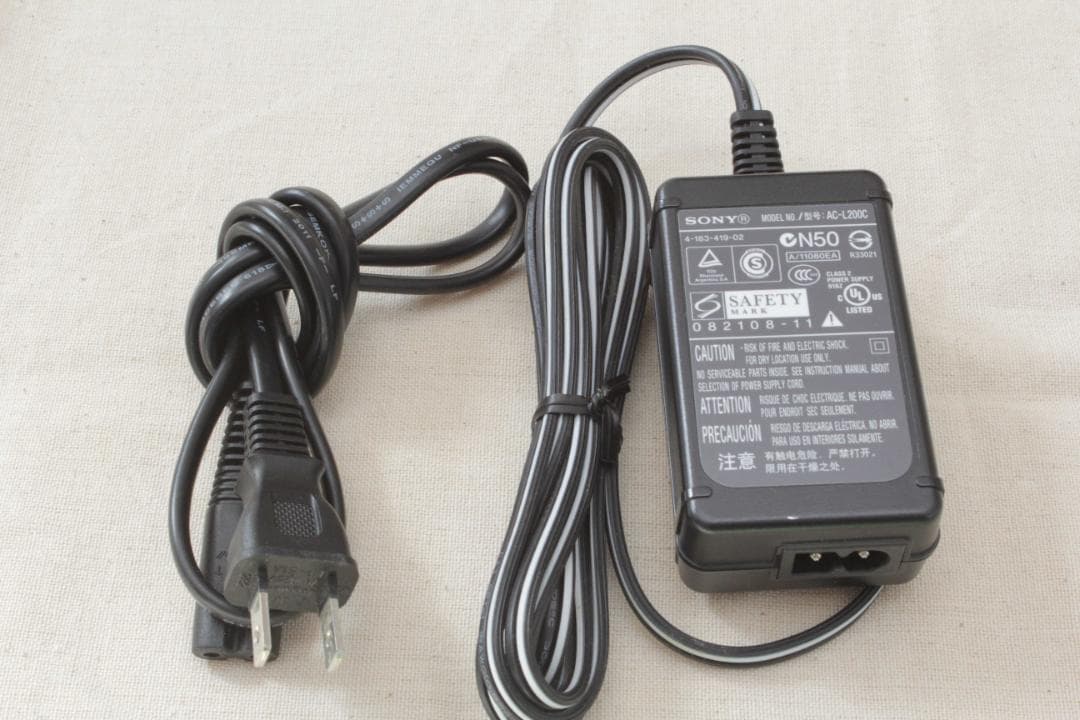 プチ！美品！SONY HDR-CX560V 　ビデオカメラ