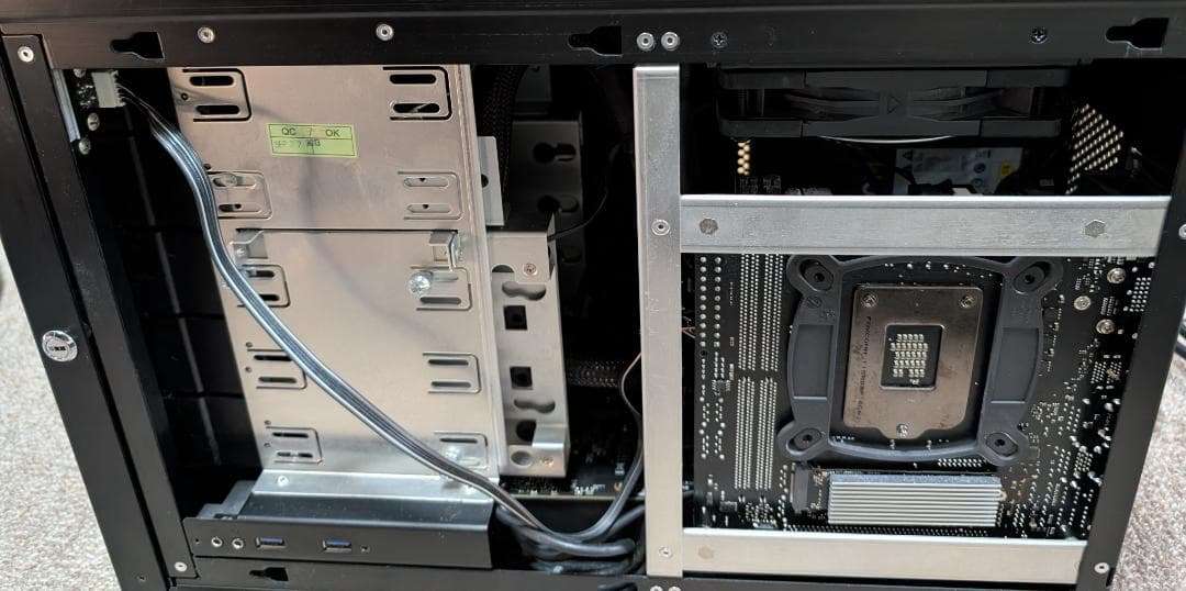 ジ*ス様 自作PC Core i7 7700K,GeForce GTX 1080