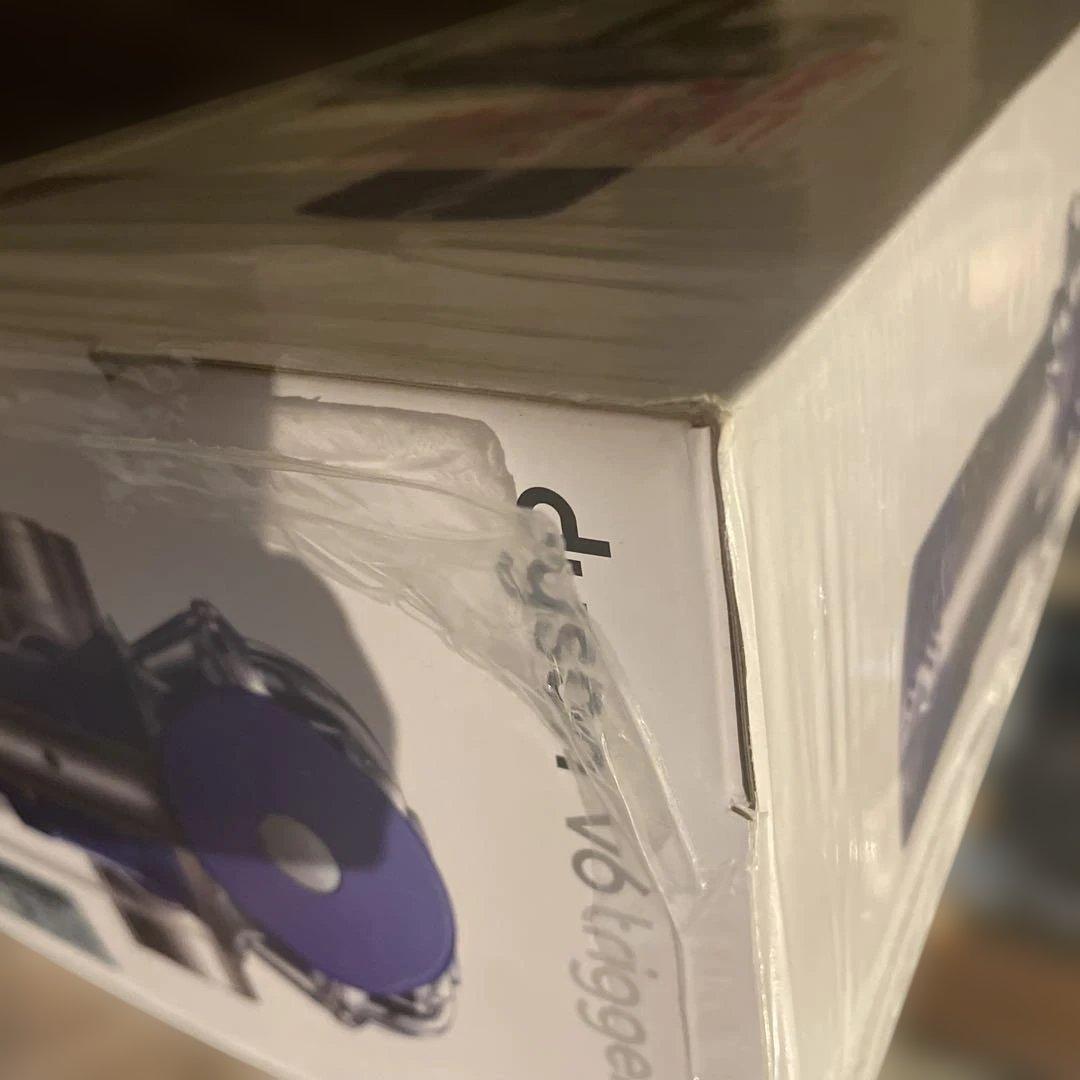 dyson v6 trigger ハンディ掃除機