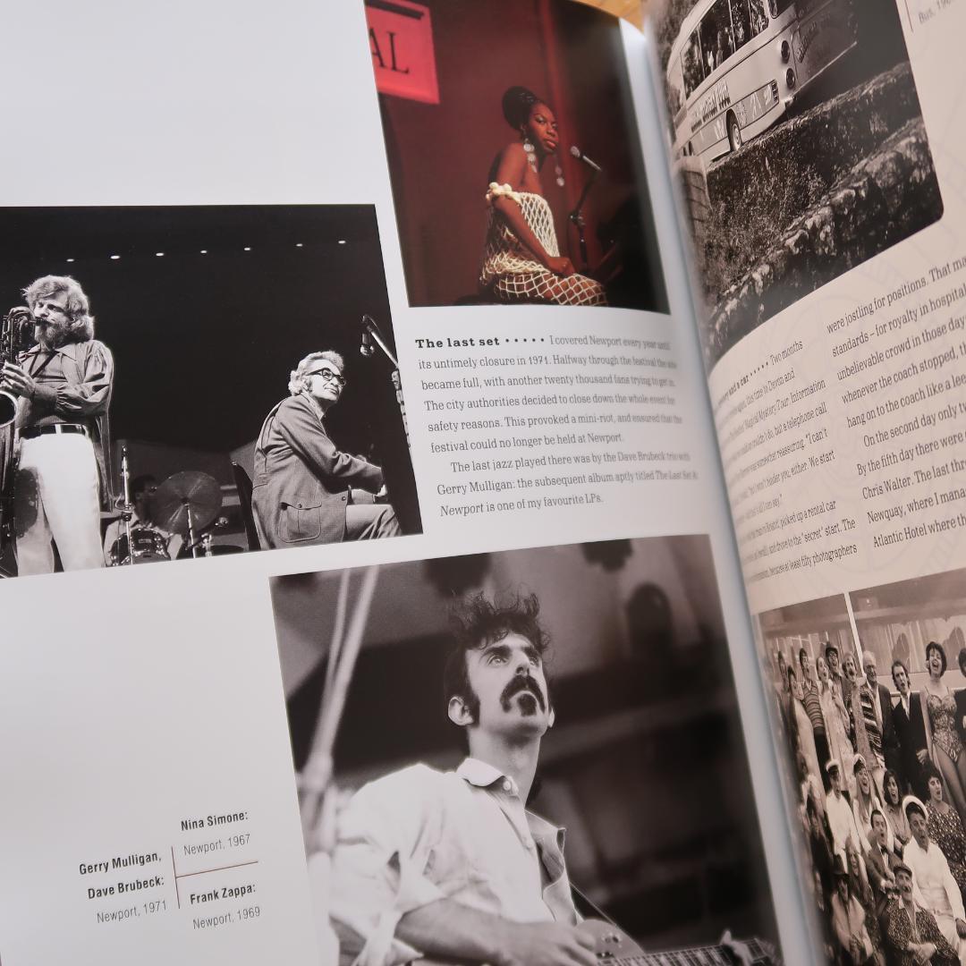 セール！ 希少サイン本　洋書　The Unclosed Eye （写真集）