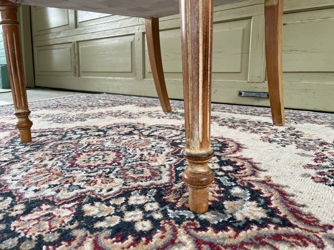 クラシックデザイン ダイニングチェアIDC 大塚家具 BIANCO デカペ塗装