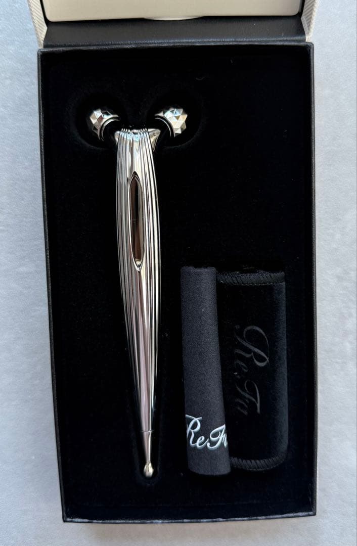 【新品】ReFa リファ エスカラットレイ　美顔ローラー　シルバー