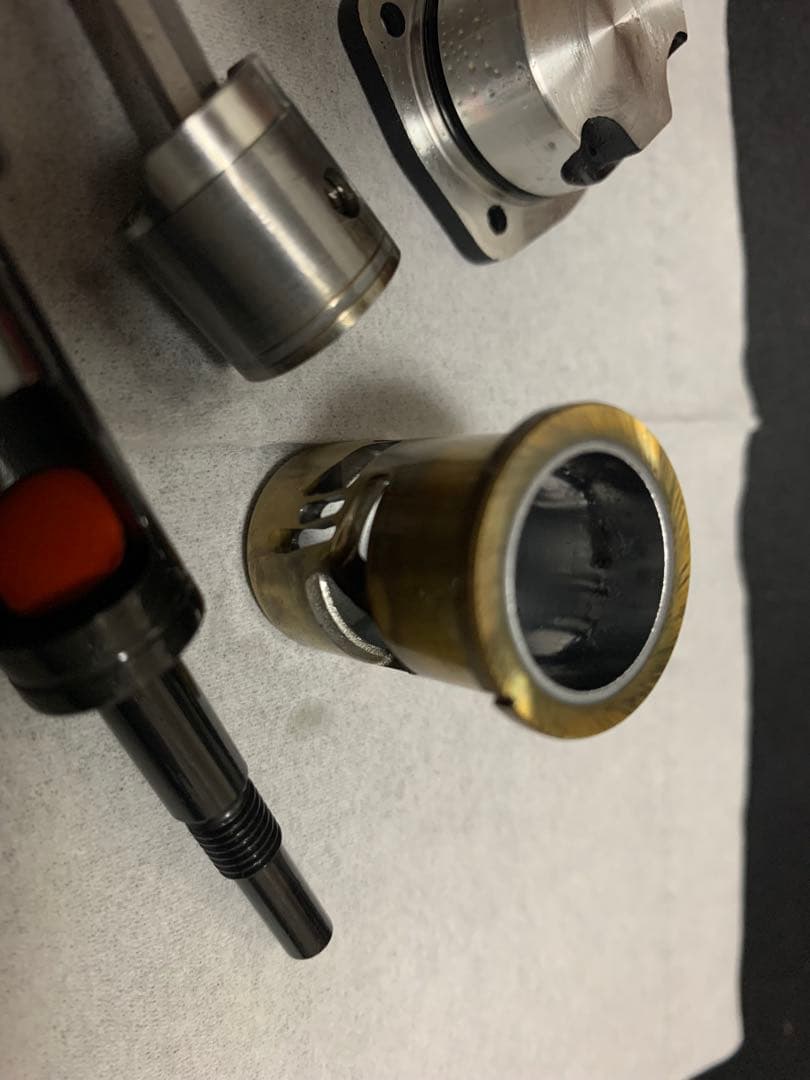 ホビーラジコン PICCO MONZA NINE .21 DLC CERAMIC ON ROAD