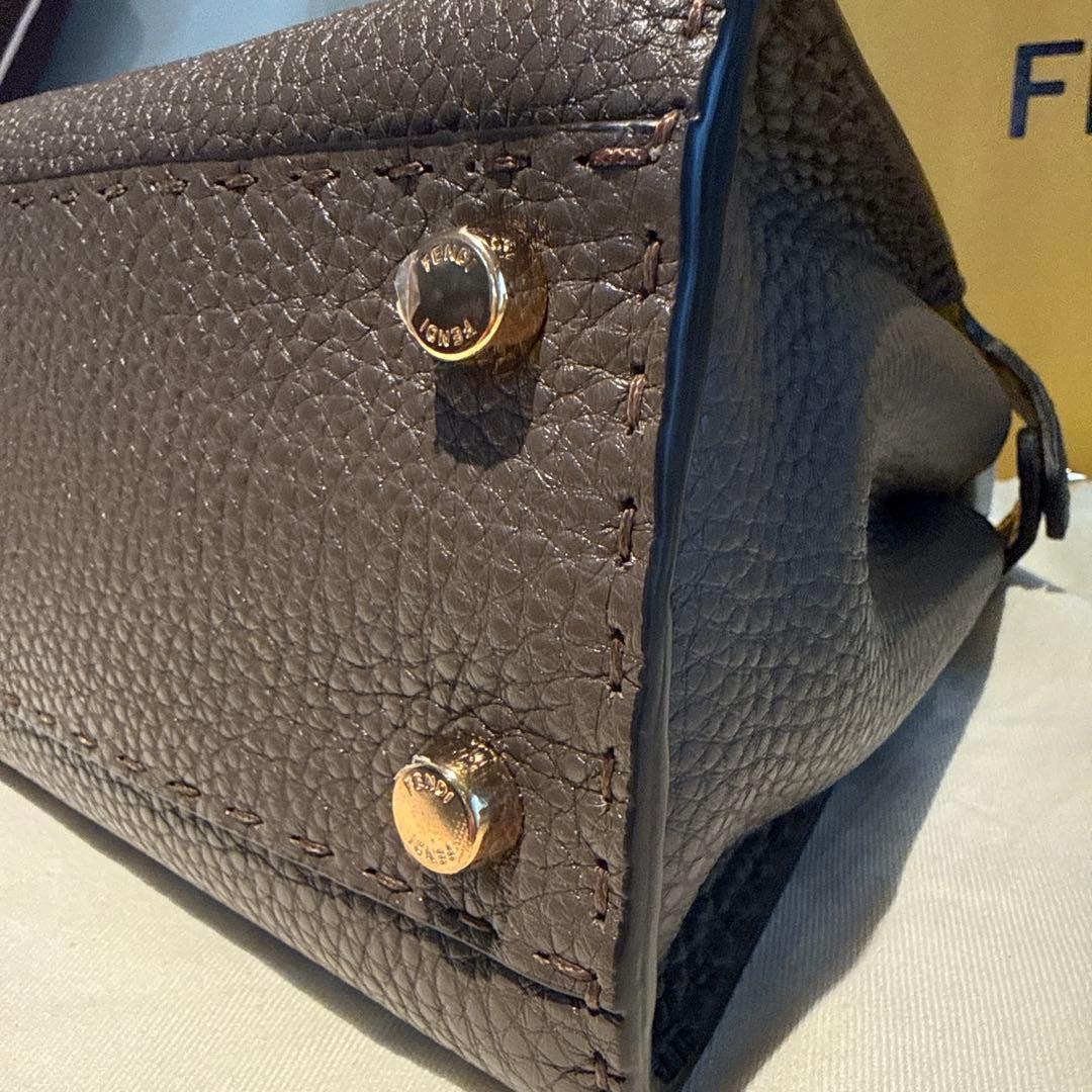 FENDIピーカブーアイコニックエッセンシャリー,ワンダーズキーホルダー　セット