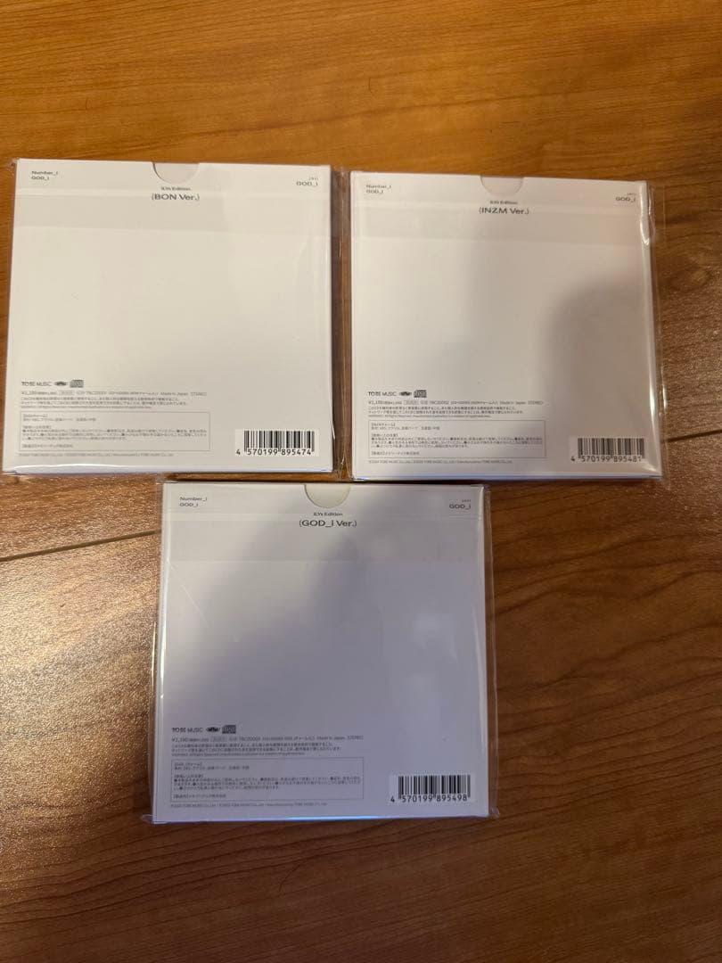 Number_i　GOD_i iLYs Edition 会員限定　チャーム付