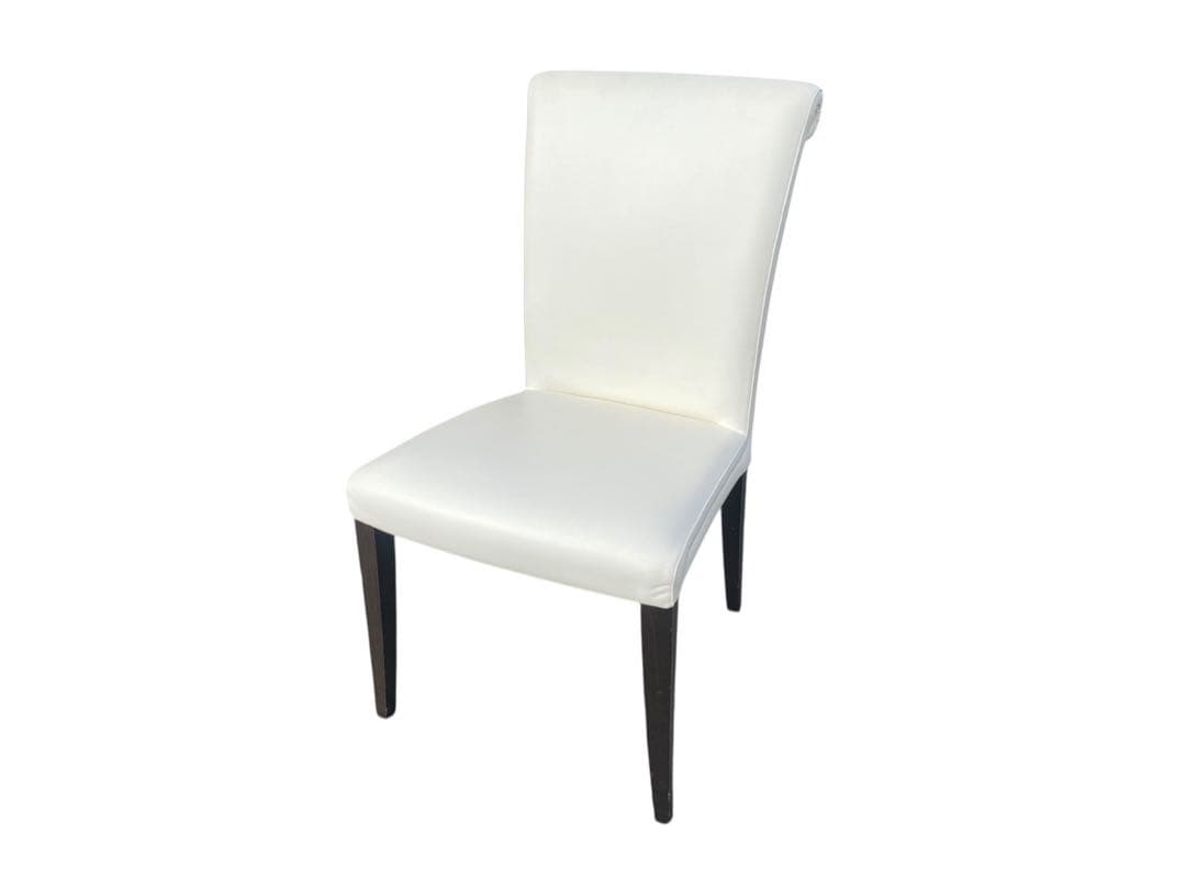 ◇②Poltrona Frau vittoria ダイニングチェア