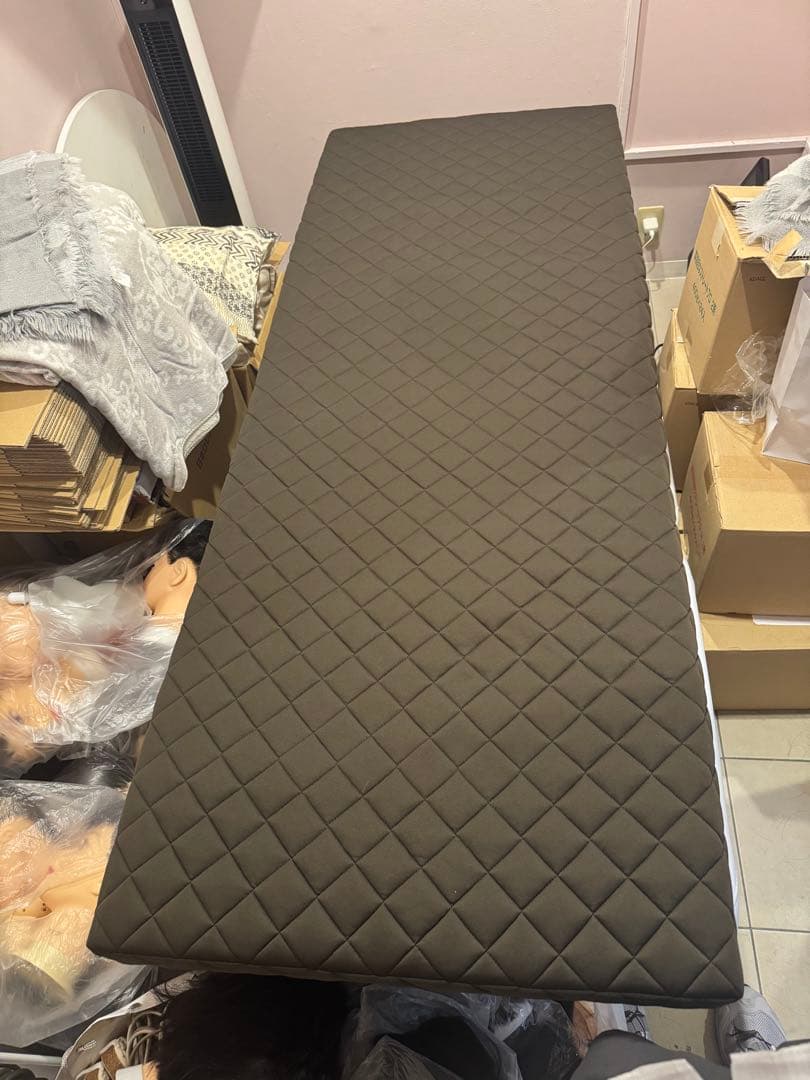 齋*輝様 電動昇降マッサージベッド（マットレス・枕付き）中古 2年使用 直接引取