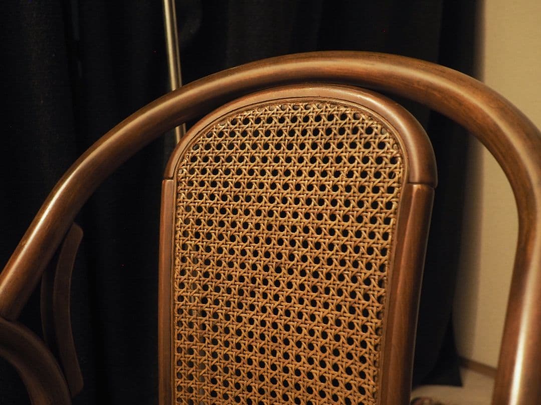 【値引中】“karimoku”アームラタンチェアA