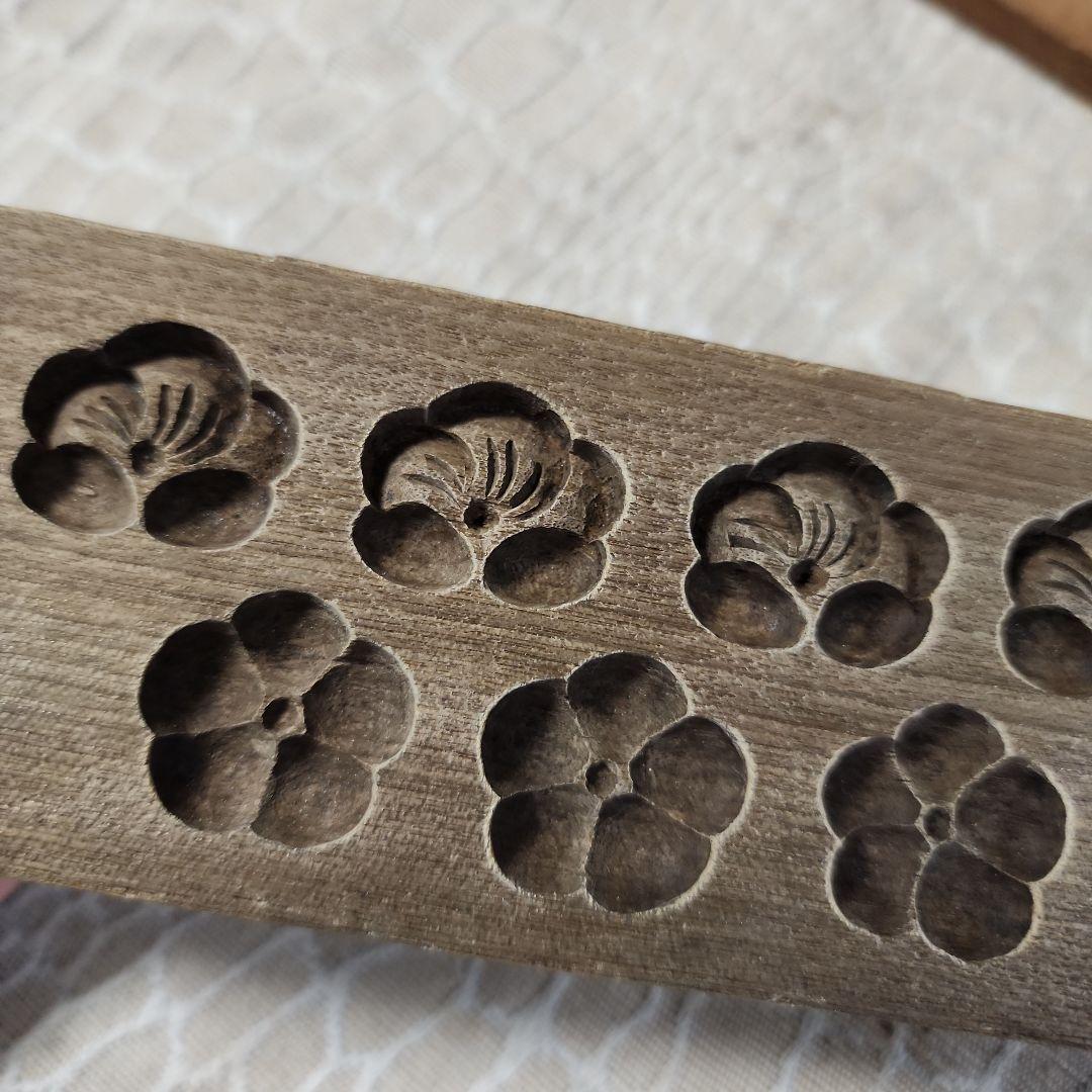 梅花5柄　菓子木型　古い 木型 菓子型 和菓子 木製 古道具 古物