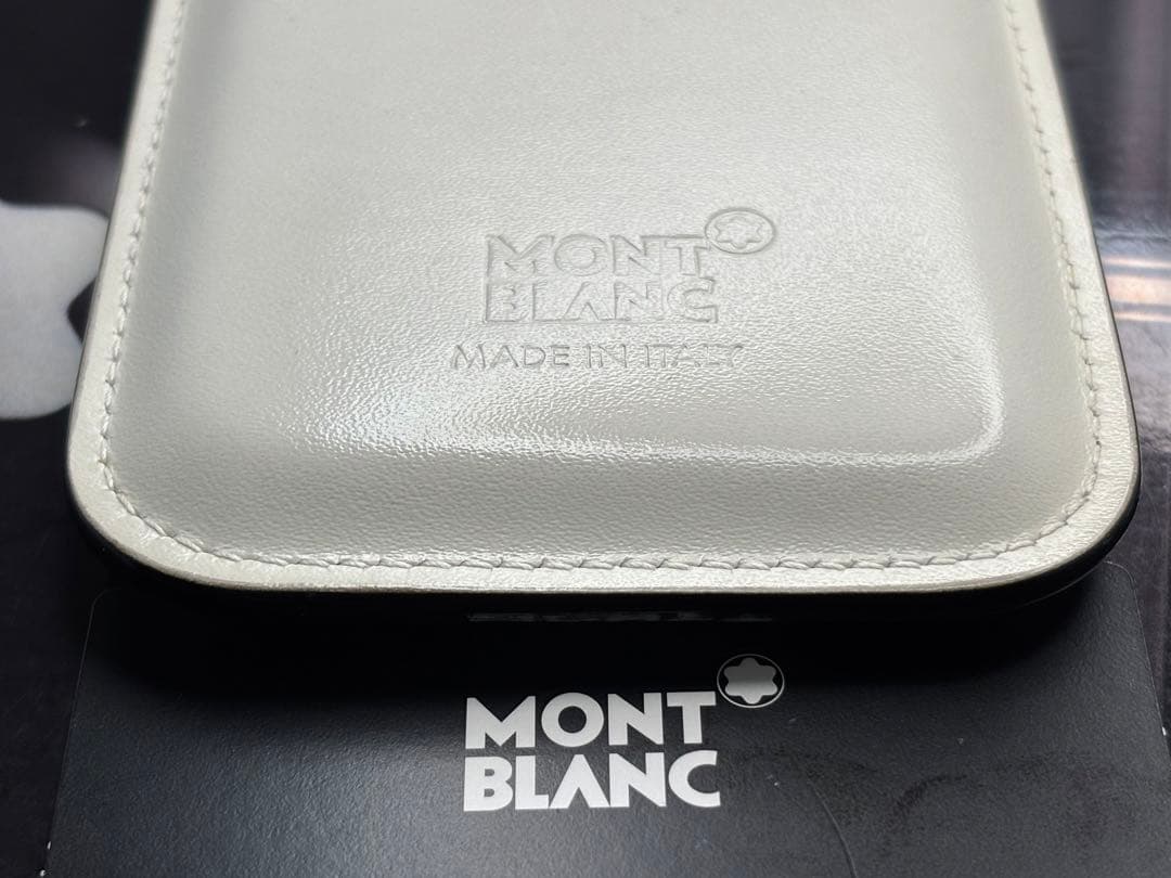 ⭐️美品⭐️モンブラン稀少完売逸品！本革製ペンポーチ・スマホケース・小物入れ白パール