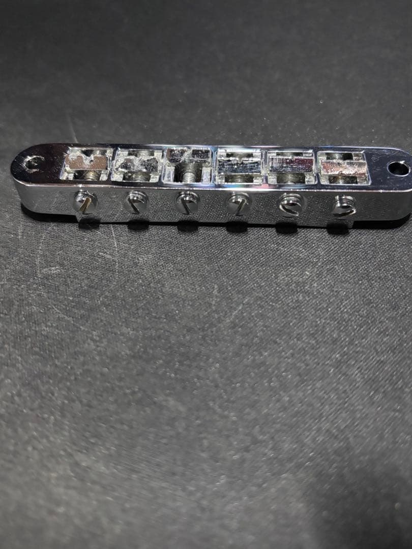 Gibson ブリッジ　ナッシュビルタイプ　テイルピース