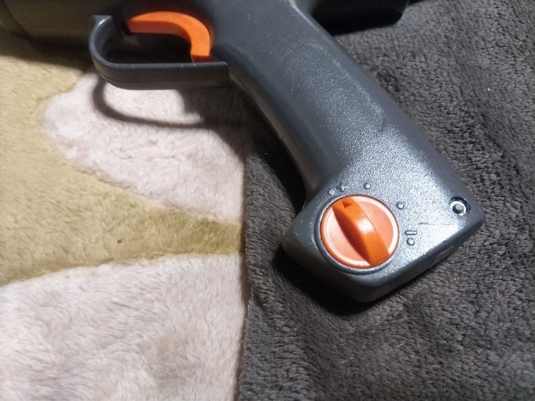 PELLENC AP23 電動誘引機（結束機）