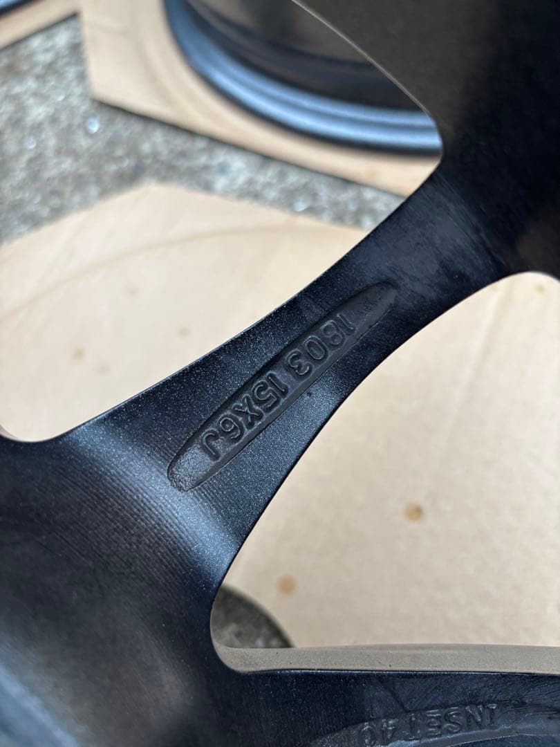 アルミホイール4本セット15インチ　6J5穴　PCD100 インセット40