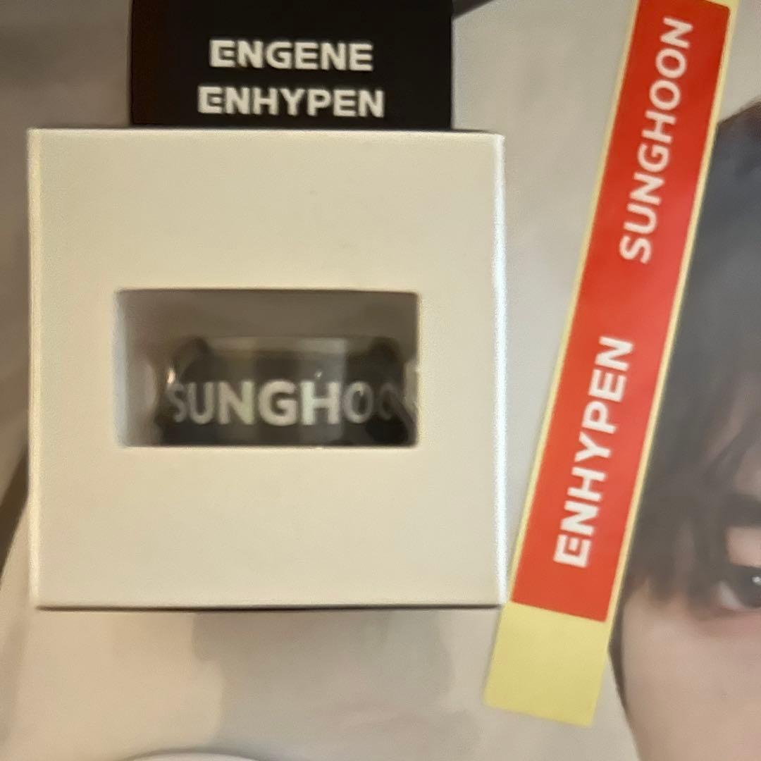 ENHYPEN ソンフン うちわ アクスタ デコリング 缶バッジ まとめ売り