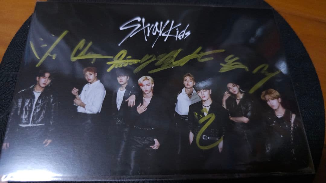 straykids スキズ　全員　サイン　ポストカード