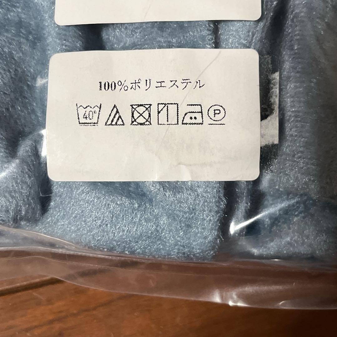 Khooti ベルベットクッションカバー　50x50 cm アイスブルー