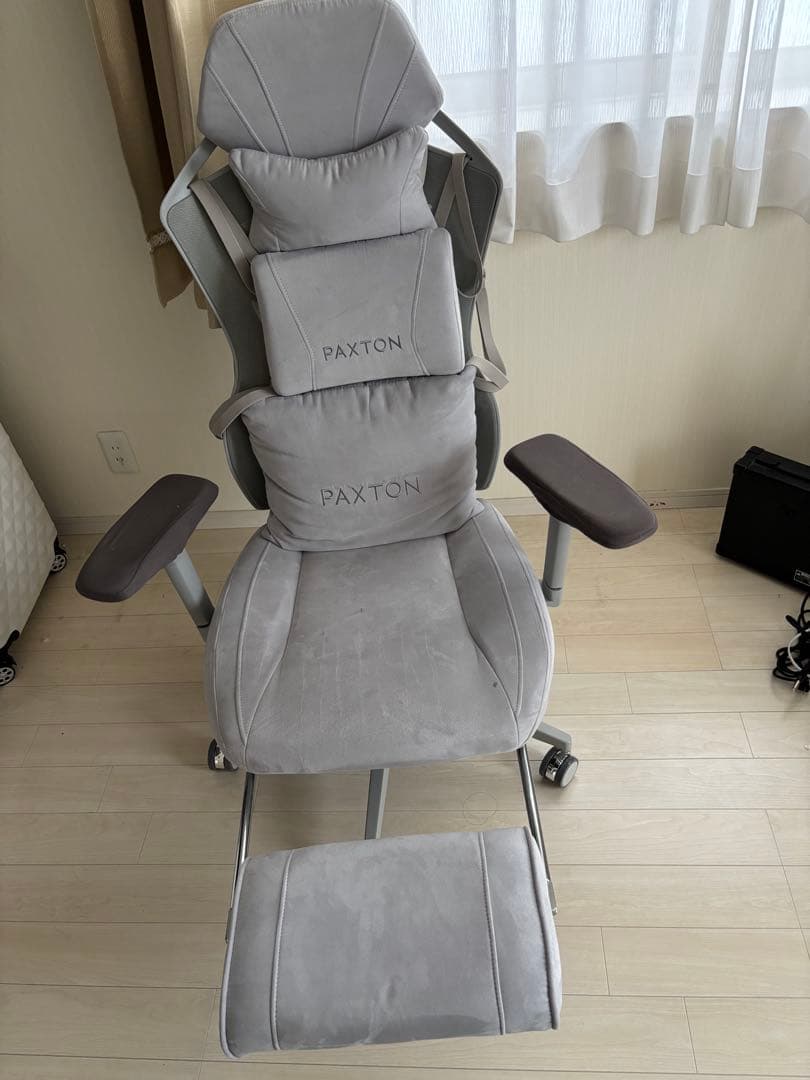 本日値下中！PAXTON エルゴノミックデスクチェア フットレスト付き
