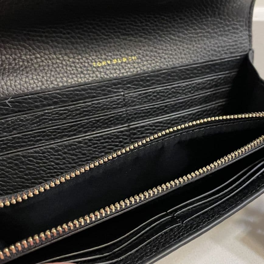 連休SALE‼️Tory Burch☆ブラック長財布