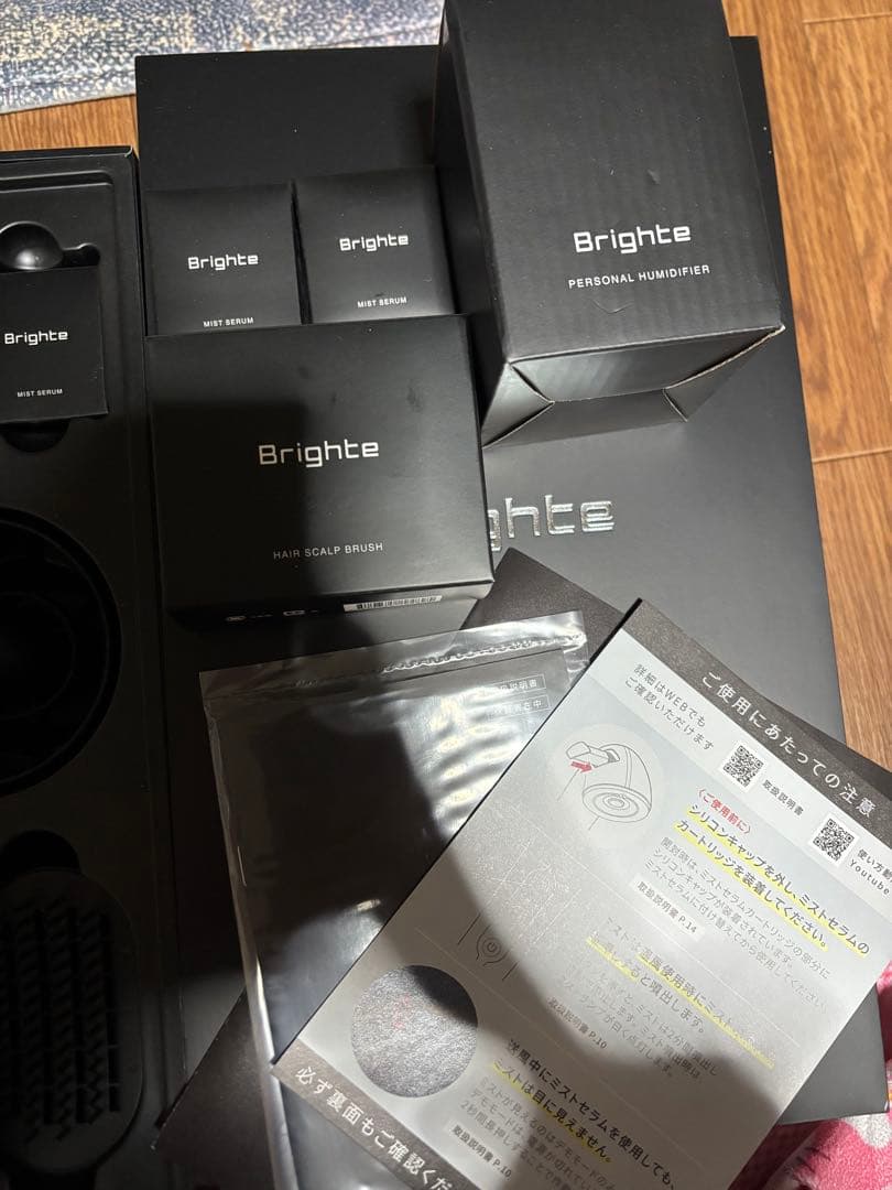 Brighte シャワードライヤーPAUL&JOE ミニヘアアイロン、プレゼント