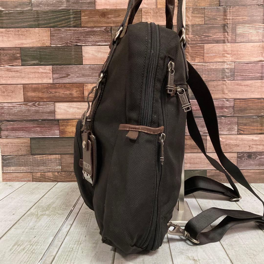 トゥミ　TUMI　ビジネスバッグ　3way ネームタグ　リュックサック　黒