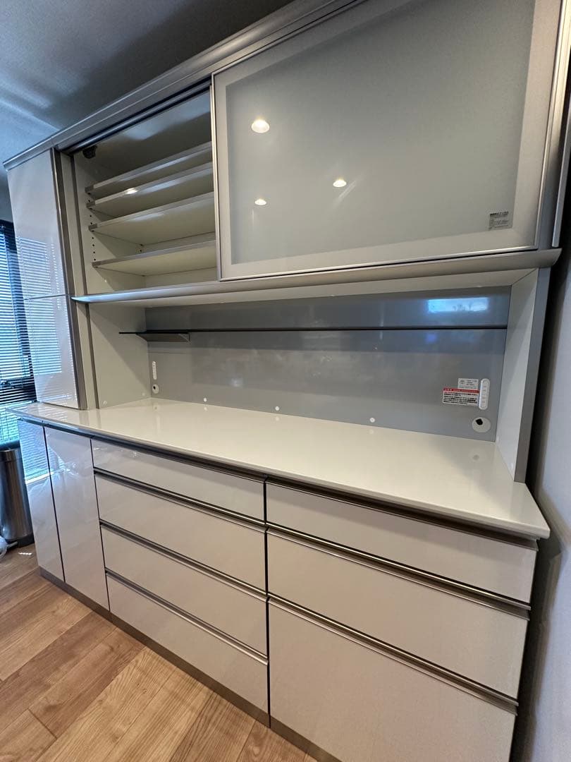 綾乃製作所　AXベイシス　パールホワイトキッチンカウンター　8月2日20時まで