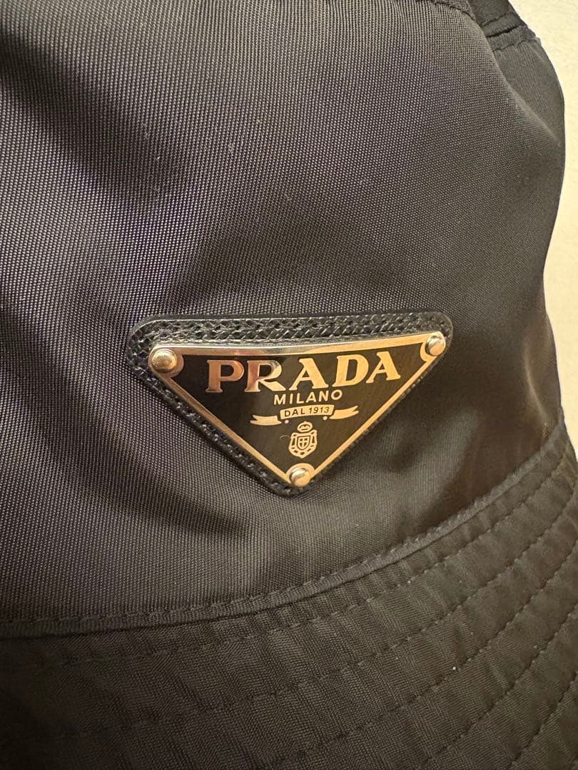 PRADA ブラック バケットハット Sサイズ