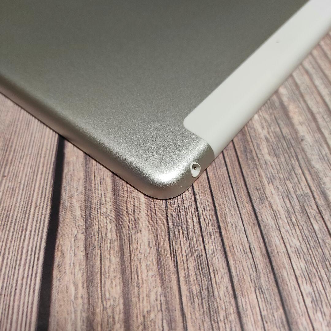 Apple iPad 第6世代 128GB SIMフリー 美品