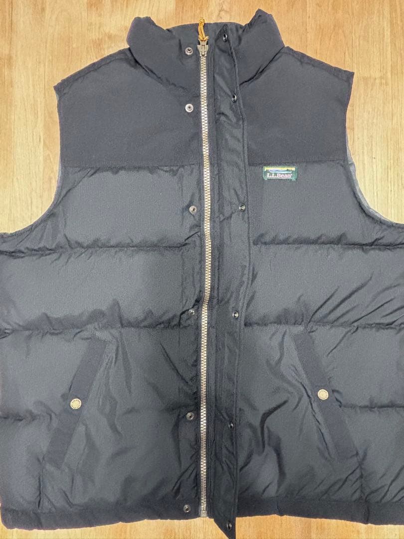 ブラックダウンベスト