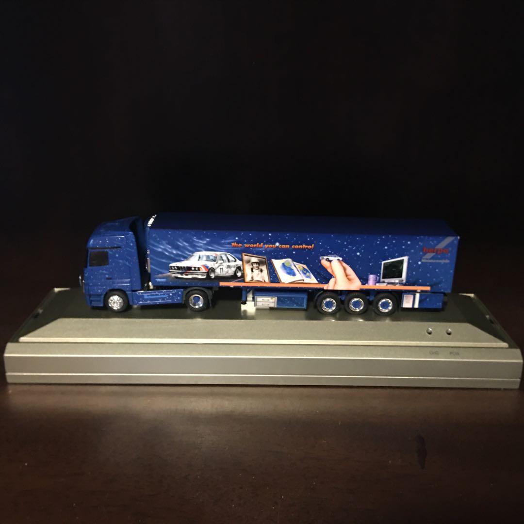 KEYENCE キーエンス　トレーラー ラジコン　デスクランナー　訳あり