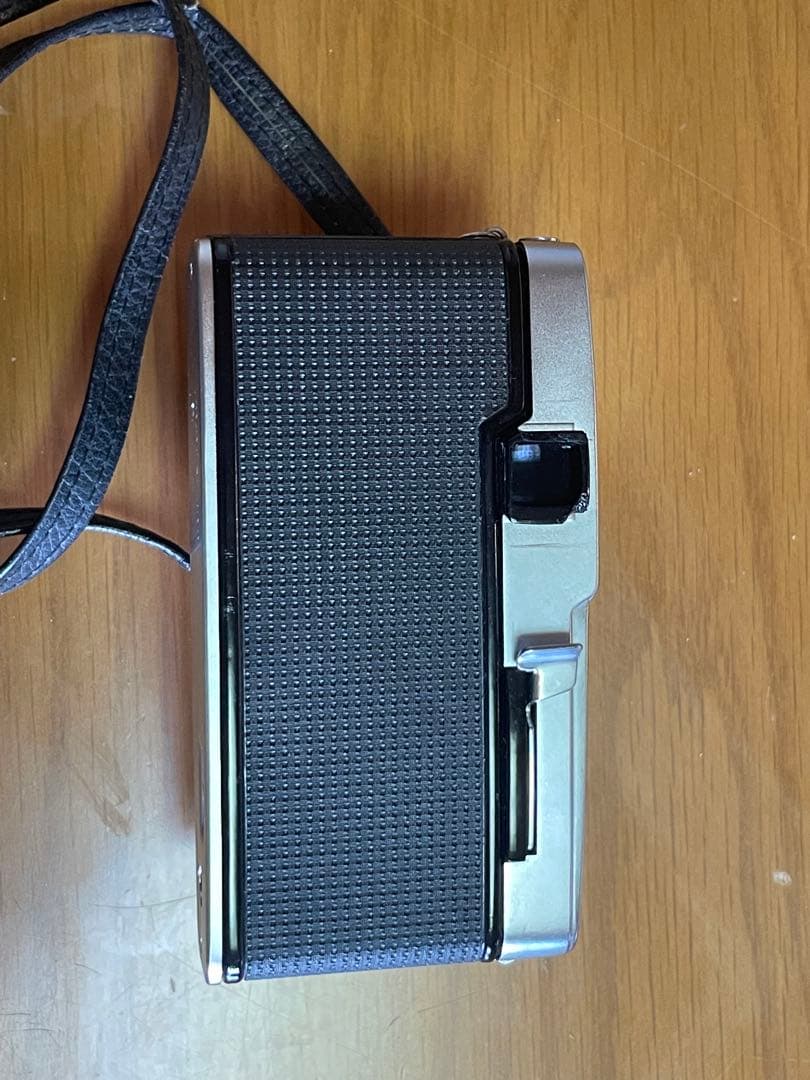 Jack T オリンパス　ハーフサイズ一眼カメラ　PEN F レンズ