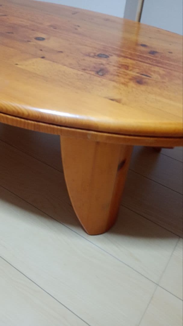 楕円形木製センターテーブル