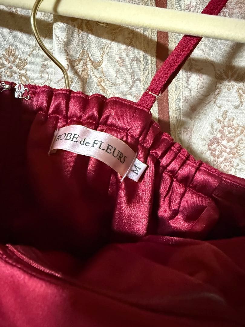 ROBE de FLEURSサテンリボンビジューセットアップミニドレス