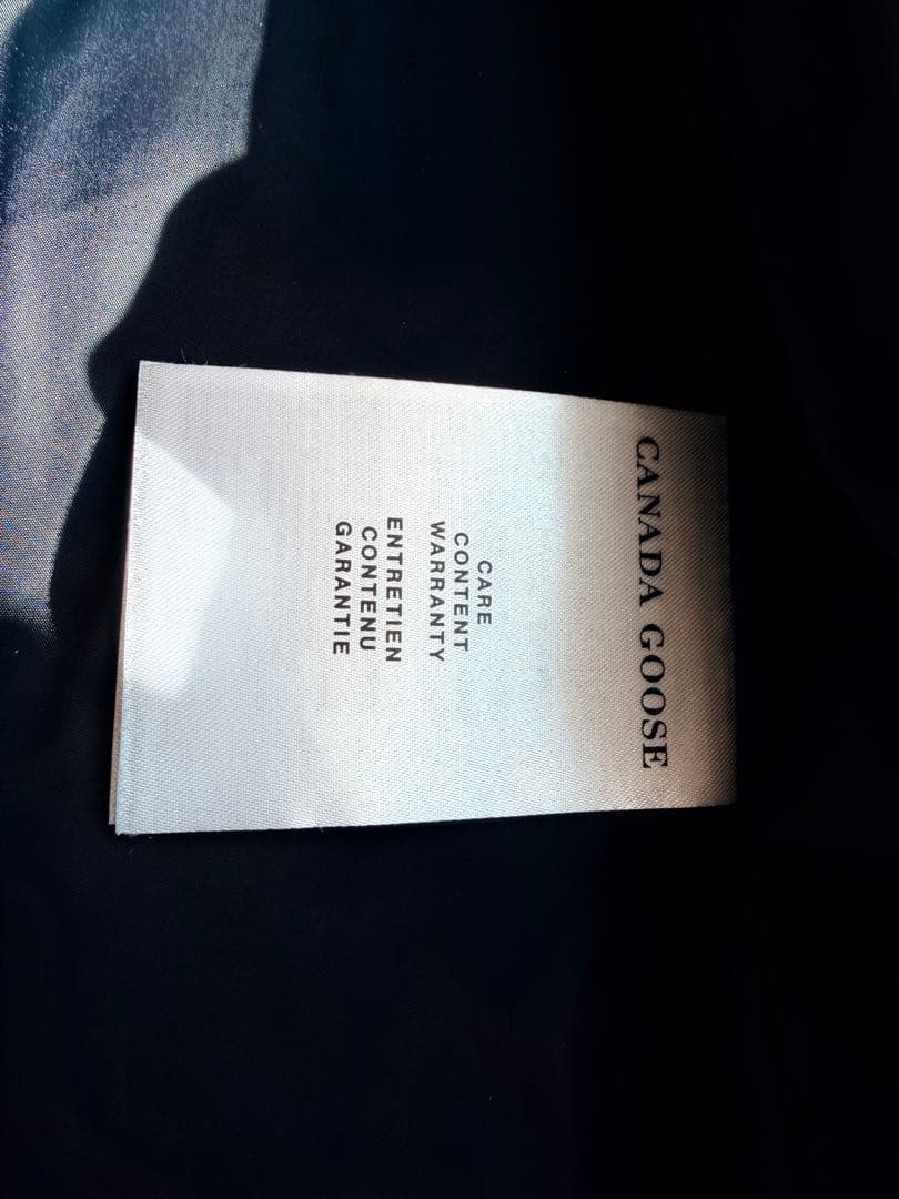 最終値下げ！新品未使用！カナダグース ギャルソンベスト ブラックレーベル希少XL