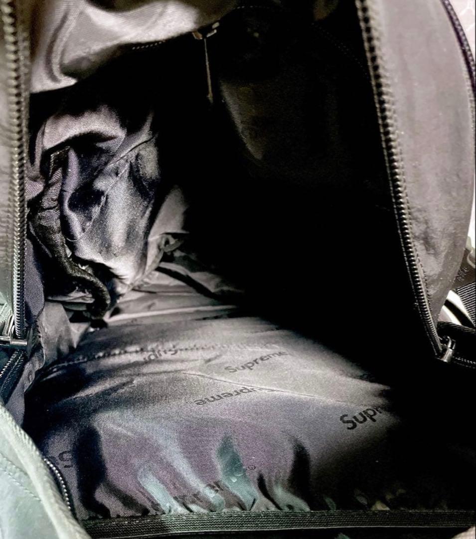【新品✨️大人気】supreme シュプリーム バックパック リュック 黒